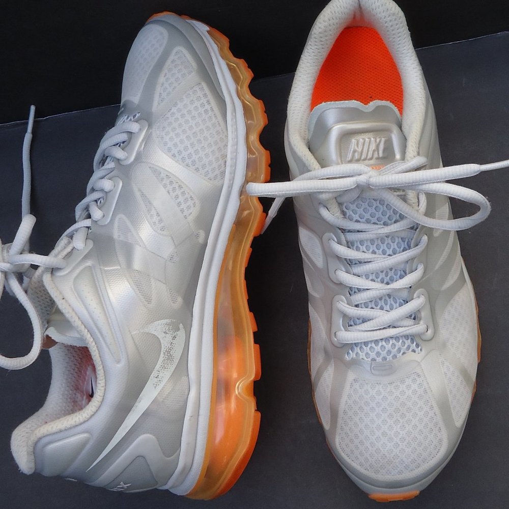 SIZE 10. NIKE AIR MAX 2012 running training sneaker shoes.